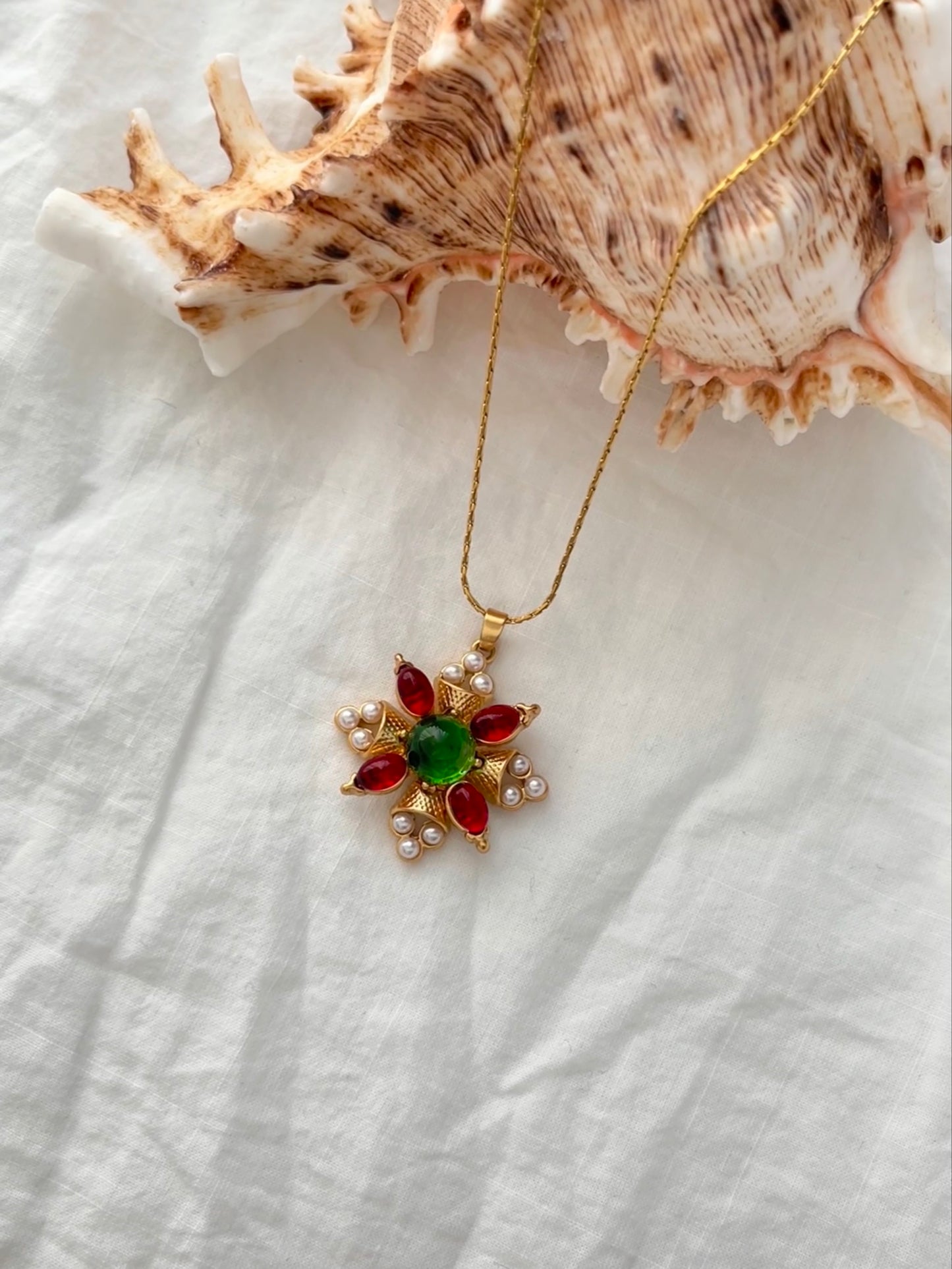 Floral Majesty