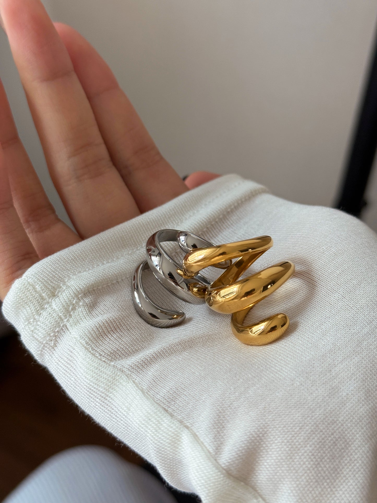 Golden Wrap