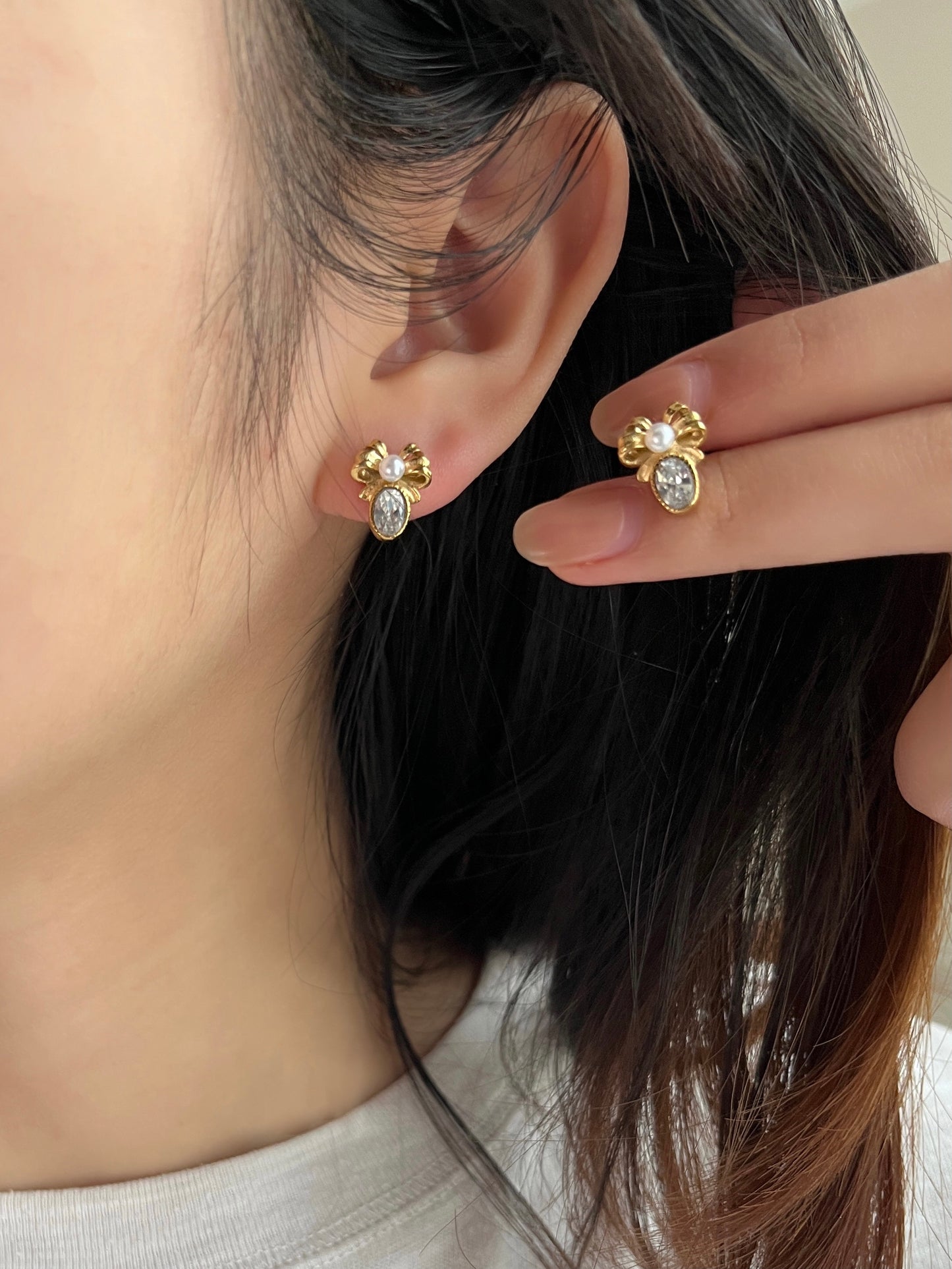 Diamond Dainty Bow Earrings