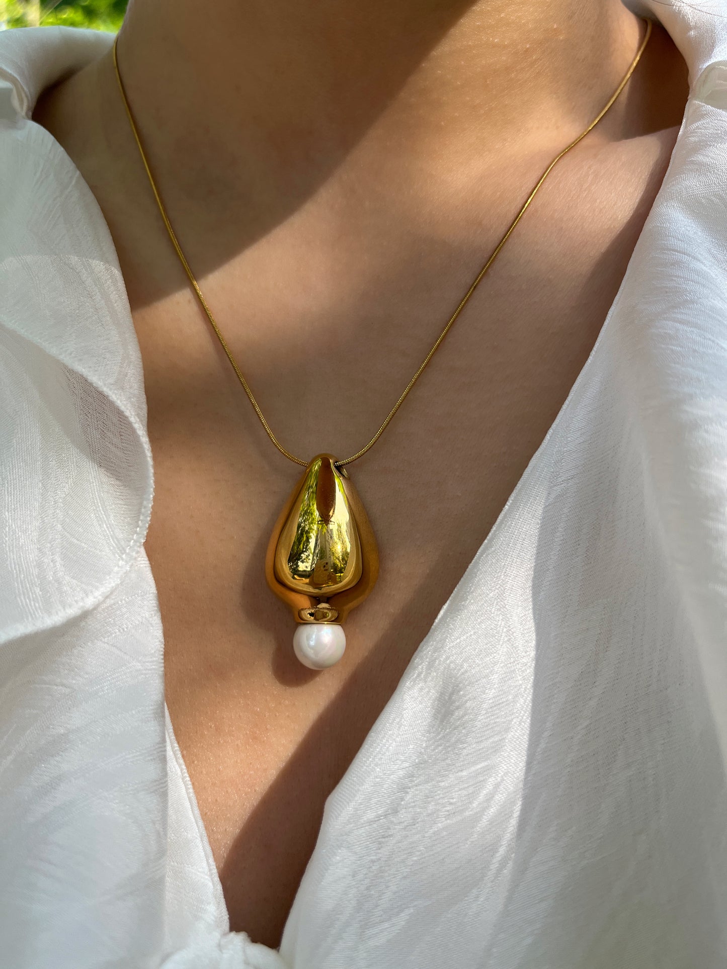 Pearl Essence Necklace