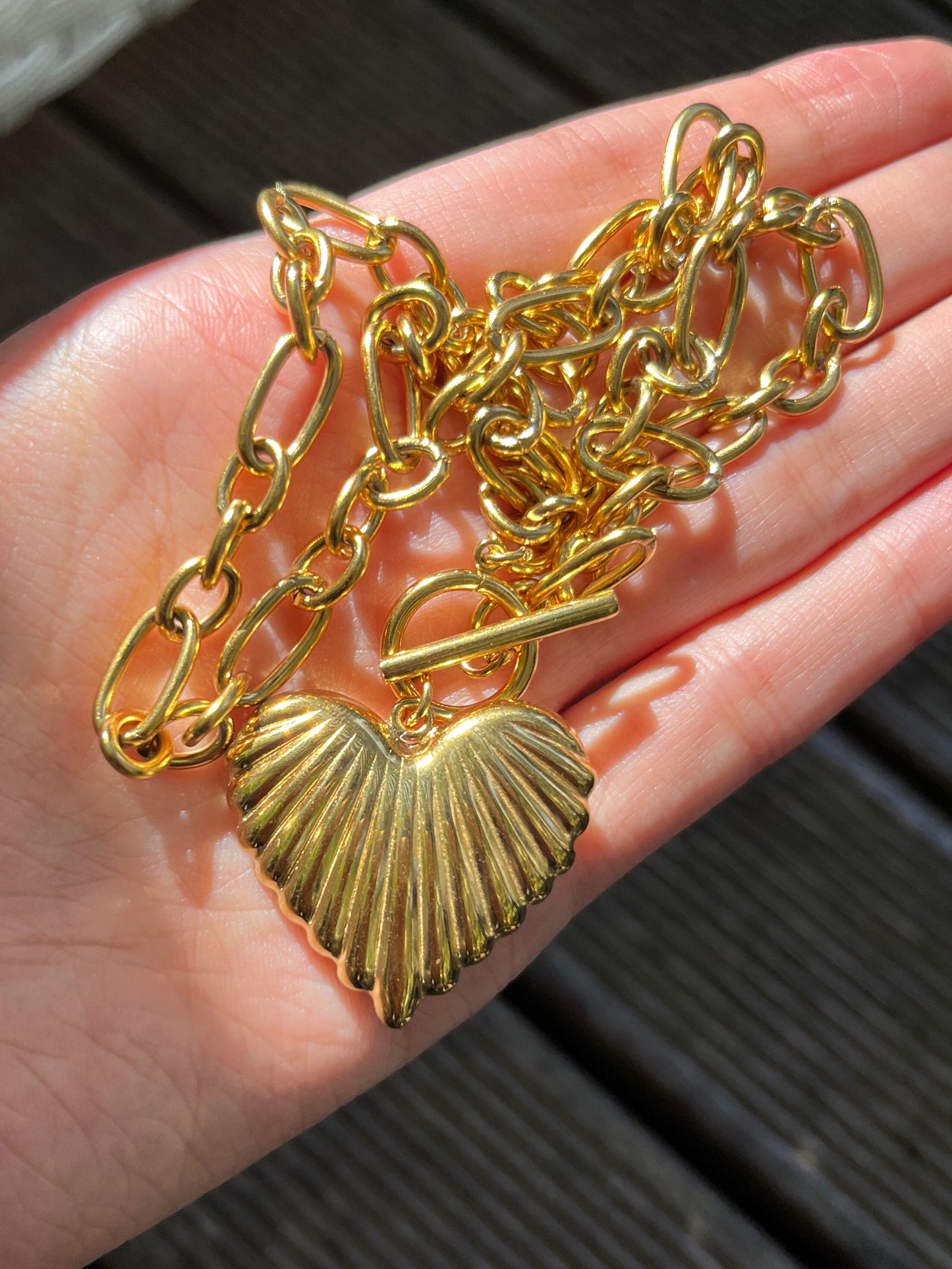 Heart Glow Necklace