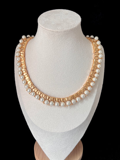Pearl & Gold Collar Necklace