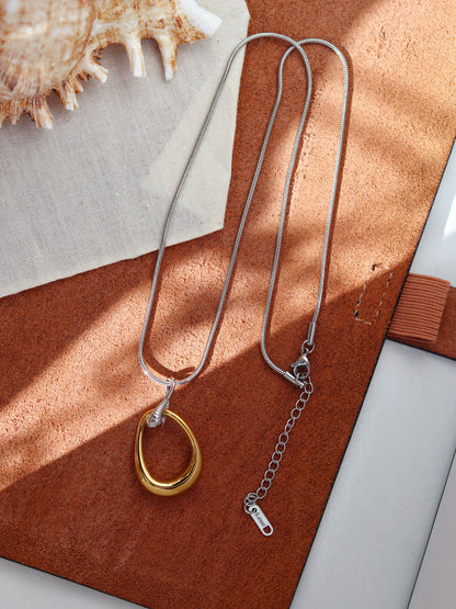 Gilded Loop
