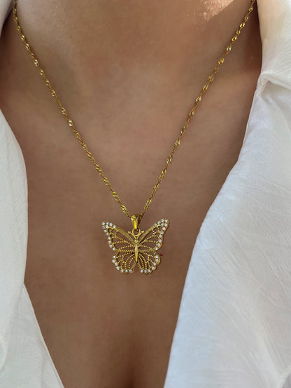 Luna Papillon